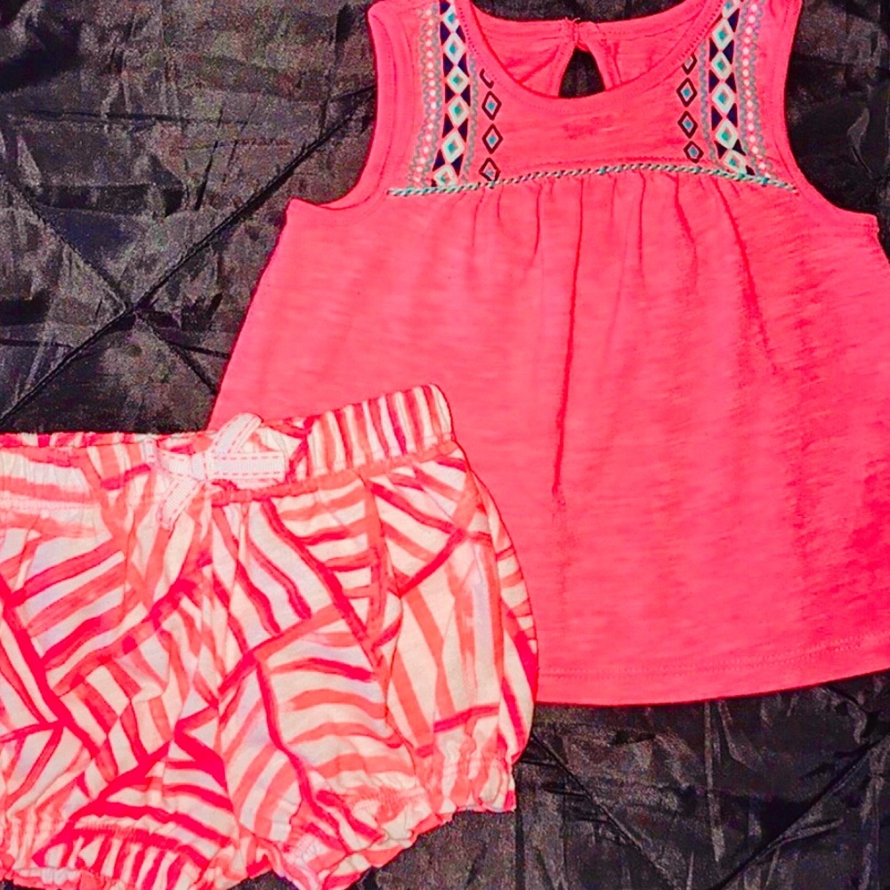 Two piece bright & fun outfit!